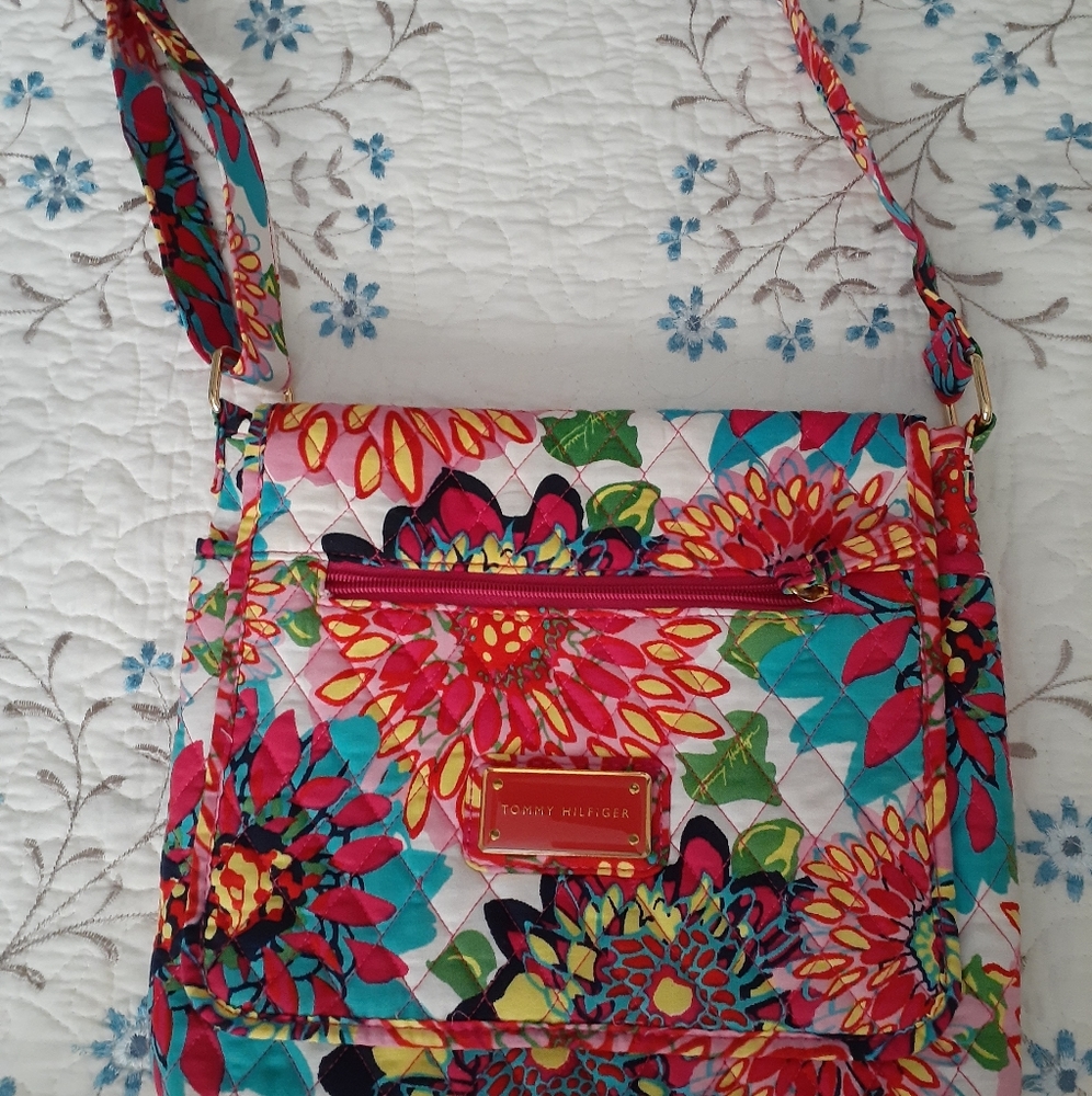 Tommy Hilfiger crossbody bag